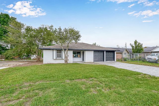 17114 Folsom Drive, Houston, TX 77049
