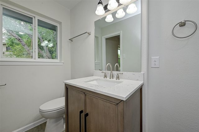 17114 Folsom Drive, Houston, TX 77049