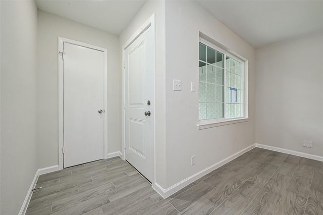 17114 Folsom Drive, Houston, TX 77049