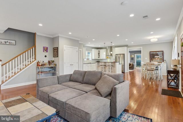 1735 RIDGEWAY AVE, Willow Grove, PA 19090