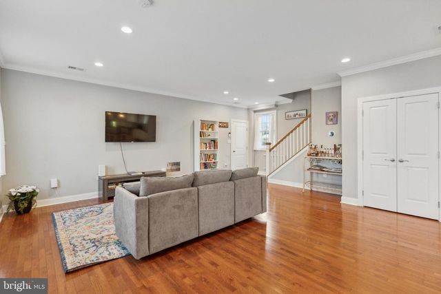 1735 RIDGEWAY AVE, Willow Grove, PA 19090
