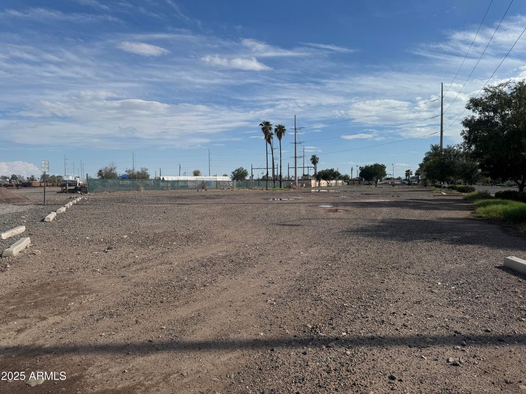 6801 N 59TH Avenue 42-46, Glendale, AZ 85301 — photo 4
