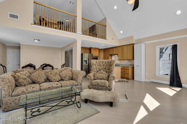 318 Elizabeth Avenue, Toms River, NJ 08753