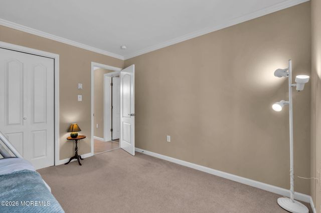 318 Elizabeth Avenue, Toms River, NJ 08753