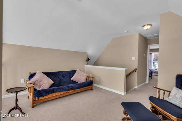 318 Elizabeth Avenue, Toms River, NJ 08753