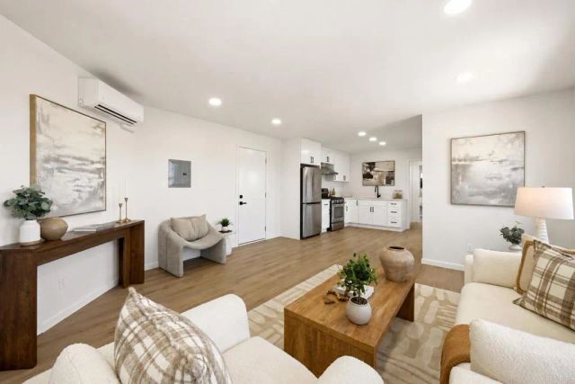 1024 Circle Drive, Escondido, CA 92025