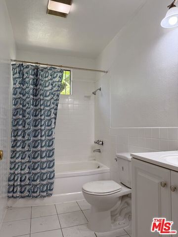 2660 Newell Street, Los Angeles, CA 90039