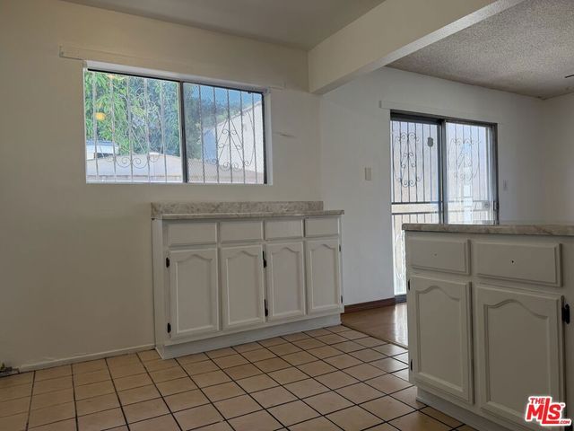 2660 Newell Street, Los Angeles, CA 90039