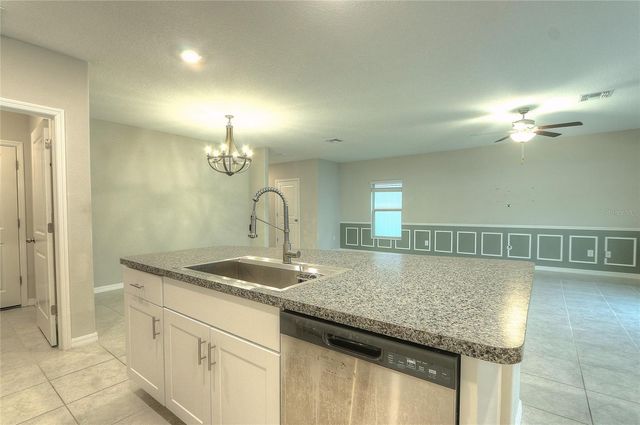 7217 RONNIE GARDENS COURT, Tampa, FL 33619