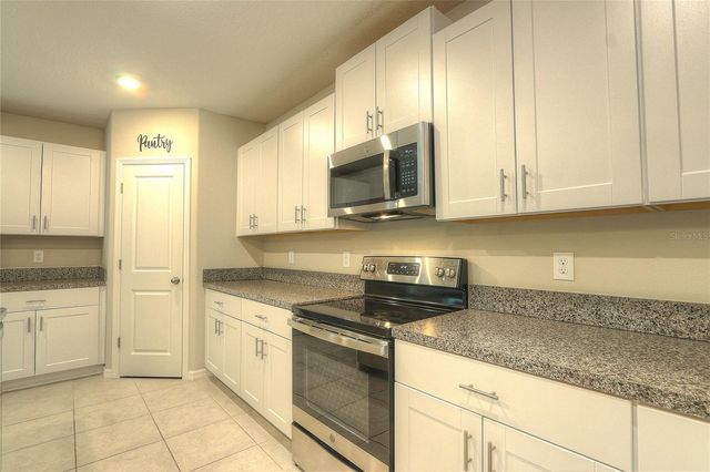 7217 RONNIE GARDENS COURT, Tampa, FL 33619