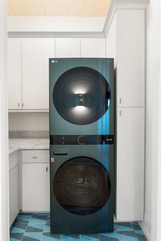 309 Carolina Boulevard, Isle Of Palms, SC 29451