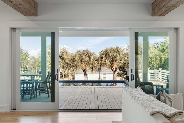 309 Carolina Boulevard, Isle Of Palms, SC 29451