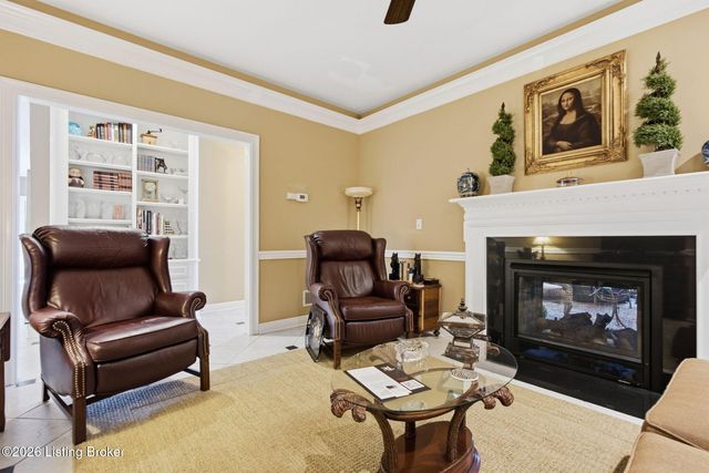 2615 Alia Cir, Louisville, KY 40222