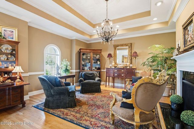 2615 Alia Cir, Louisville, KY 40222