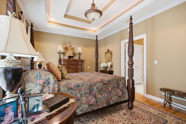 2615 Alia Cir, Louisville, KY 40222