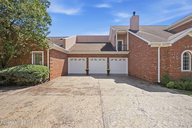 2615 Alia Cir, Louisville, KY 40222
