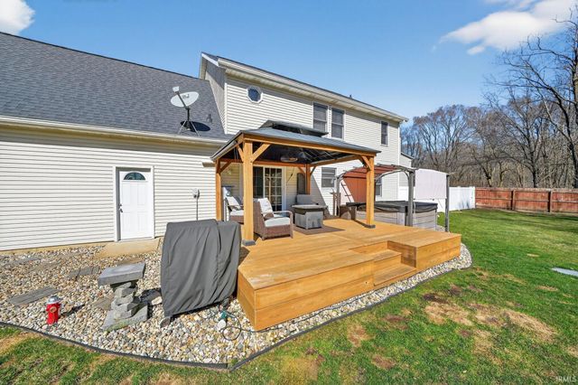 50782 Elk Trail, Granger, IN 46530