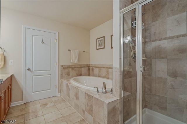 66 Mara Blvd, Sparta Twp., NJ 07871