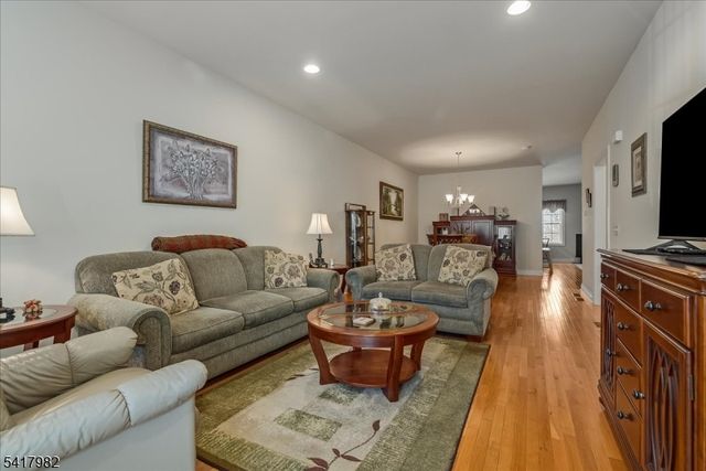 66 Mara Blvd, Sparta Twp., NJ 07871