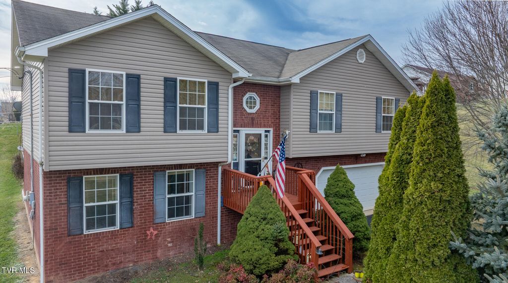 609 Alfalfa Lane, Jonesborough, TN 37659