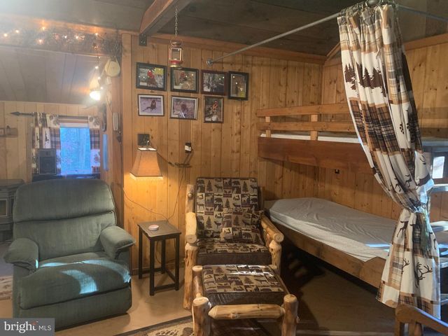 161 PEFFER, Mc Connellsburg, PA 17233