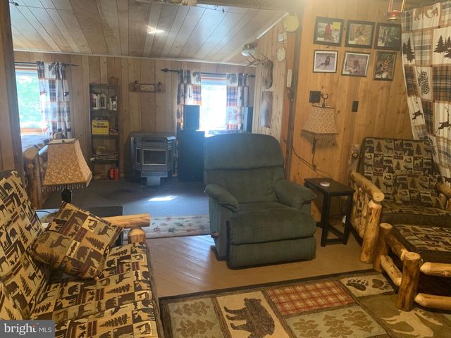 161 PEFFER, Mc Connellsburg, PA 17233
