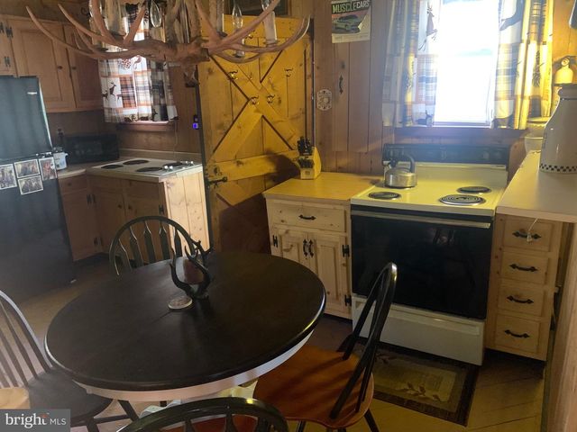 161 PEFFER, Mc Connellsburg, PA 17233