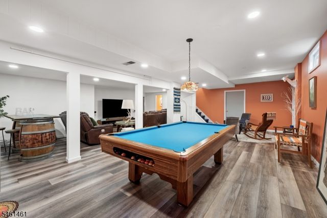 6 Martin Ln, Hamilton Twp., NJ 08619