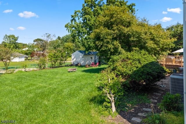 6 Martin Ln, Hamilton Twp., NJ 08619