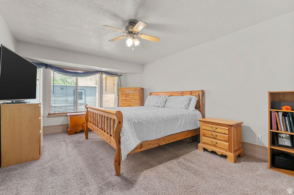 Image 12 of property listing at 14008 S EMMELINE DR, Herriman, UT 84096