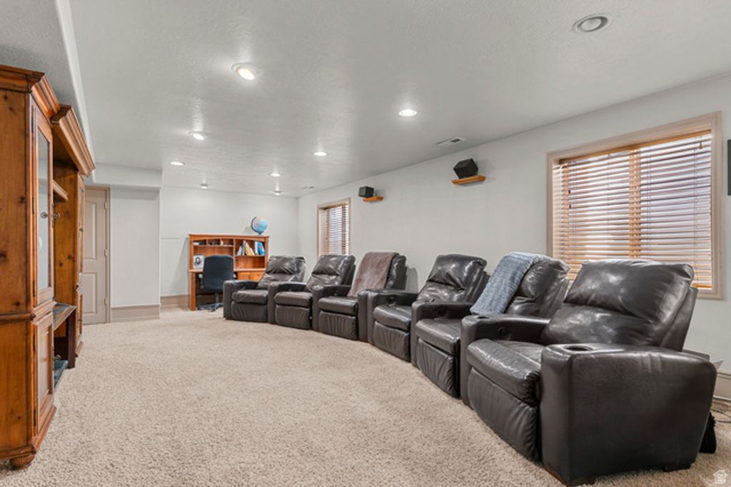 Image 19 of property listing at 14008 S EMMELINE DR, Herriman, UT 84096