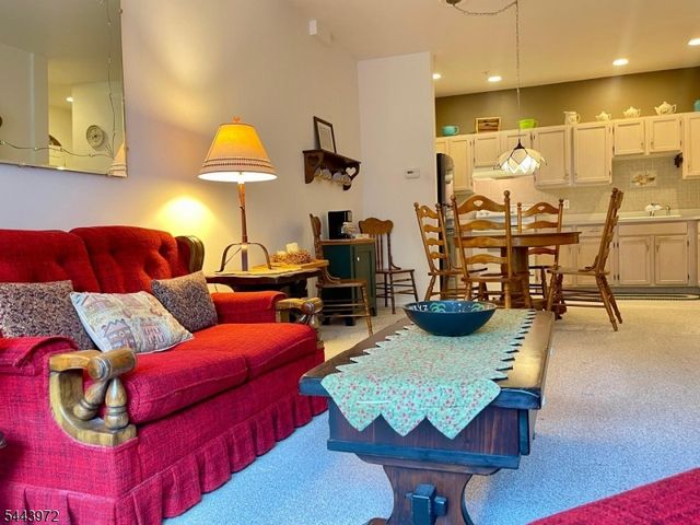 7215 Richmond Rd, West Milford Twp., NJ 07480