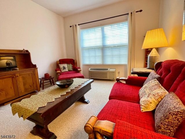 7215 Richmond Rd, West Milford Twp., NJ 07480