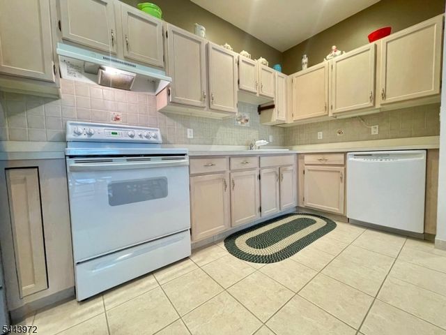7215 Richmond Rd, West Milford Twp., NJ 07480