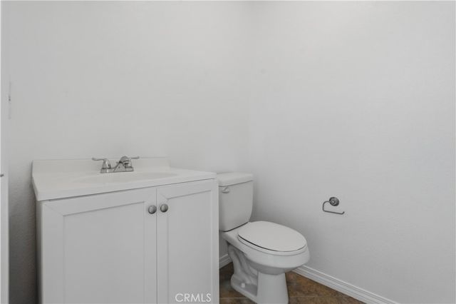 13855 Jackson Street, Oak Hills, CA 92344