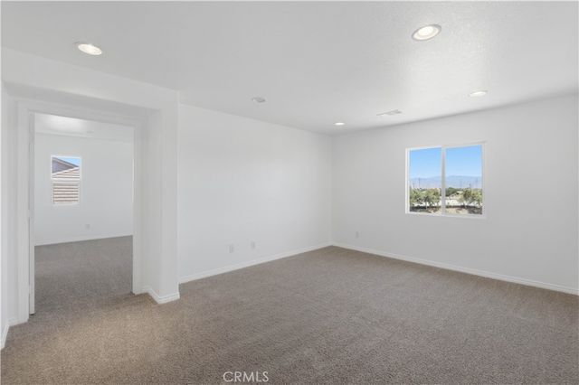 13855 Jackson Street, Oak Hills, CA 92344