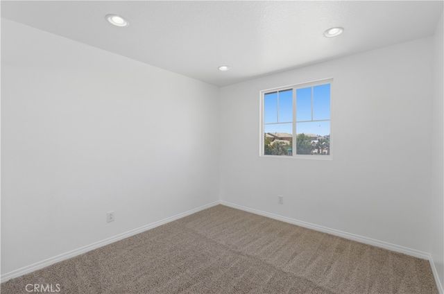 13855 Jackson Street, Oak Hills, CA 92344