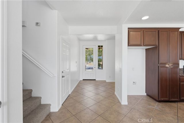 13855 Jackson Street, Oak Hills, CA 92344
