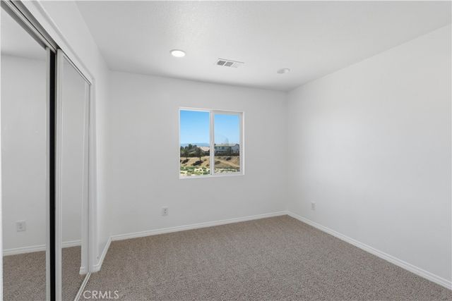 13855 Jackson Street, Oak Hills, CA 92344