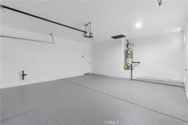 13855 Jackson Street, Oak Hills, CA 92344