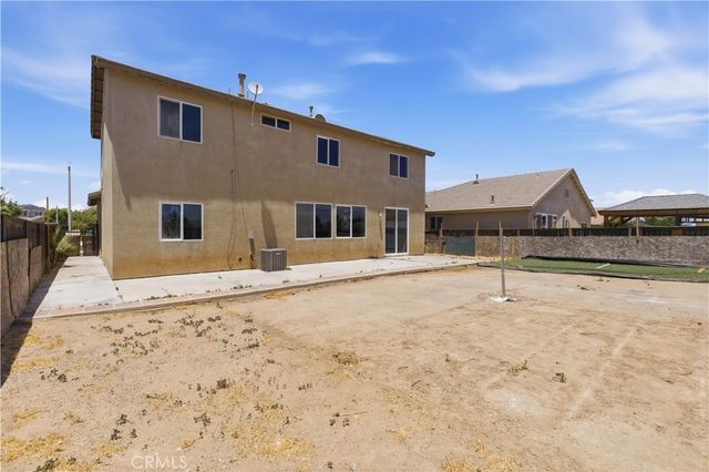 13855 Jackson Street, Oak Hills, CA 92344