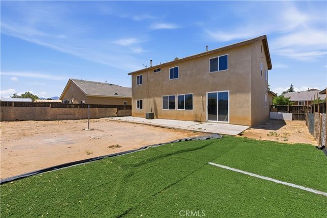 13855 Jackson Street, Oak Hills, CA 92344