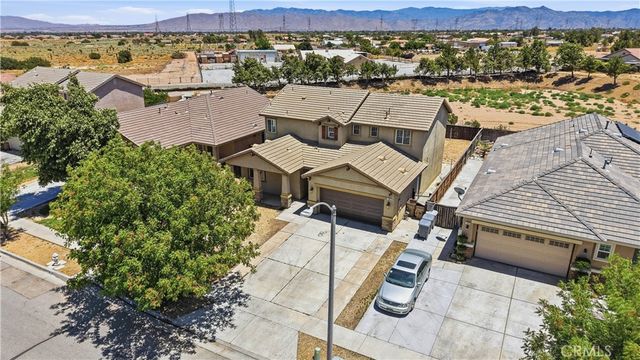 13855 Jackson Street, Oak Hills, CA 92344