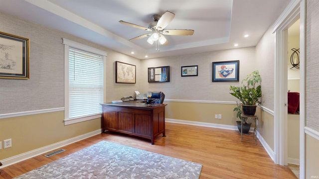 7666 Vann Road, Newburgh, IN 47630
