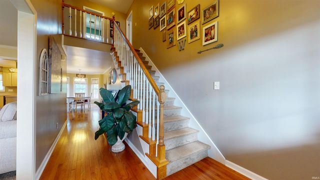7666 Vann Road, Newburgh, IN 47630