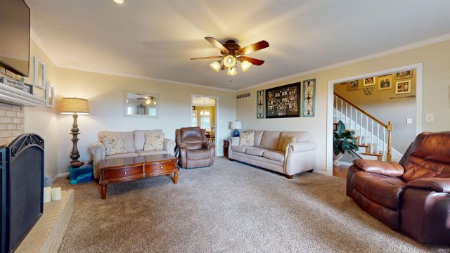 7666 Vann Road, Newburgh, IN 47630
