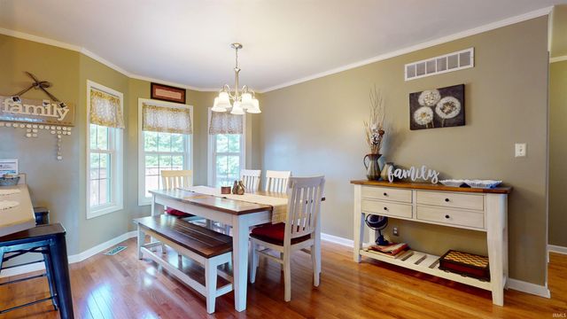7666 Vann Road, Newburgh, IN 47630