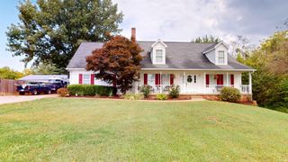 7666 Vann Road, Newburgh, IN 47630