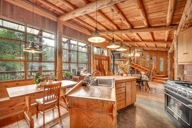 1486 Prussian Hill Rd, Mokelumne Hill, CA 95245