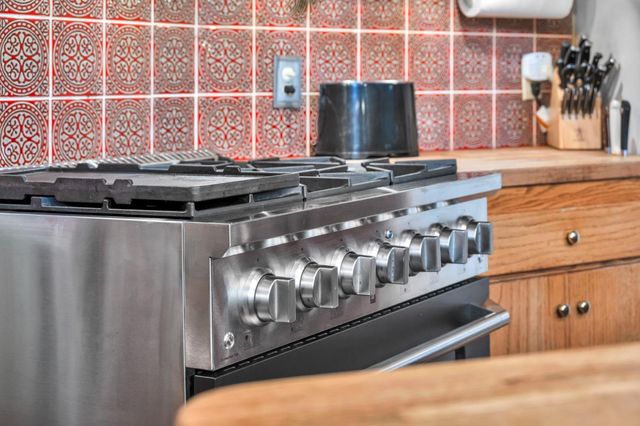 1486 Prussian Hill Rd, Mokelumne Hill, CA 95245